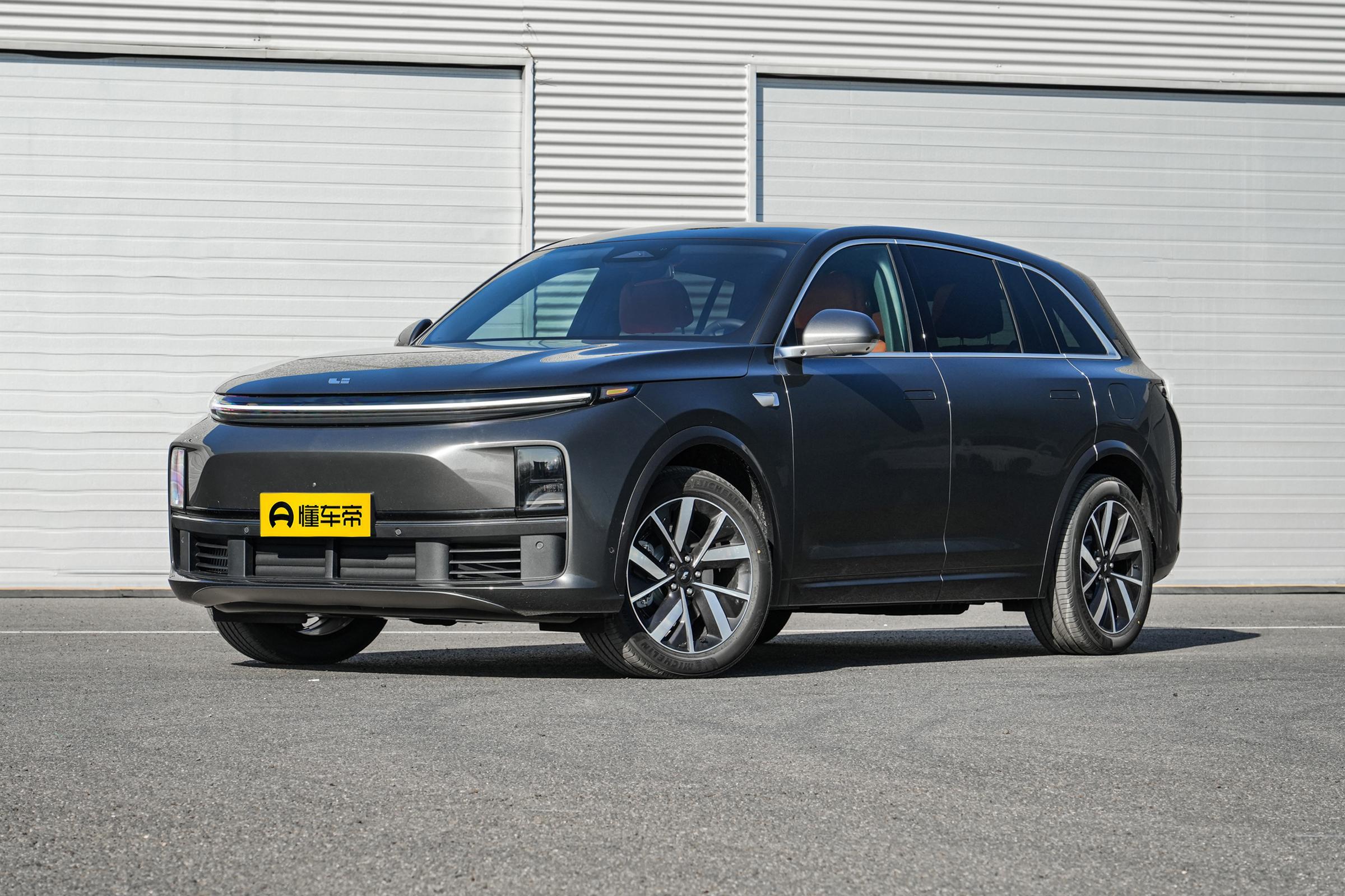 理想l7|理想l7正式发布,定位中型suv,车身尺寸依旧宽大