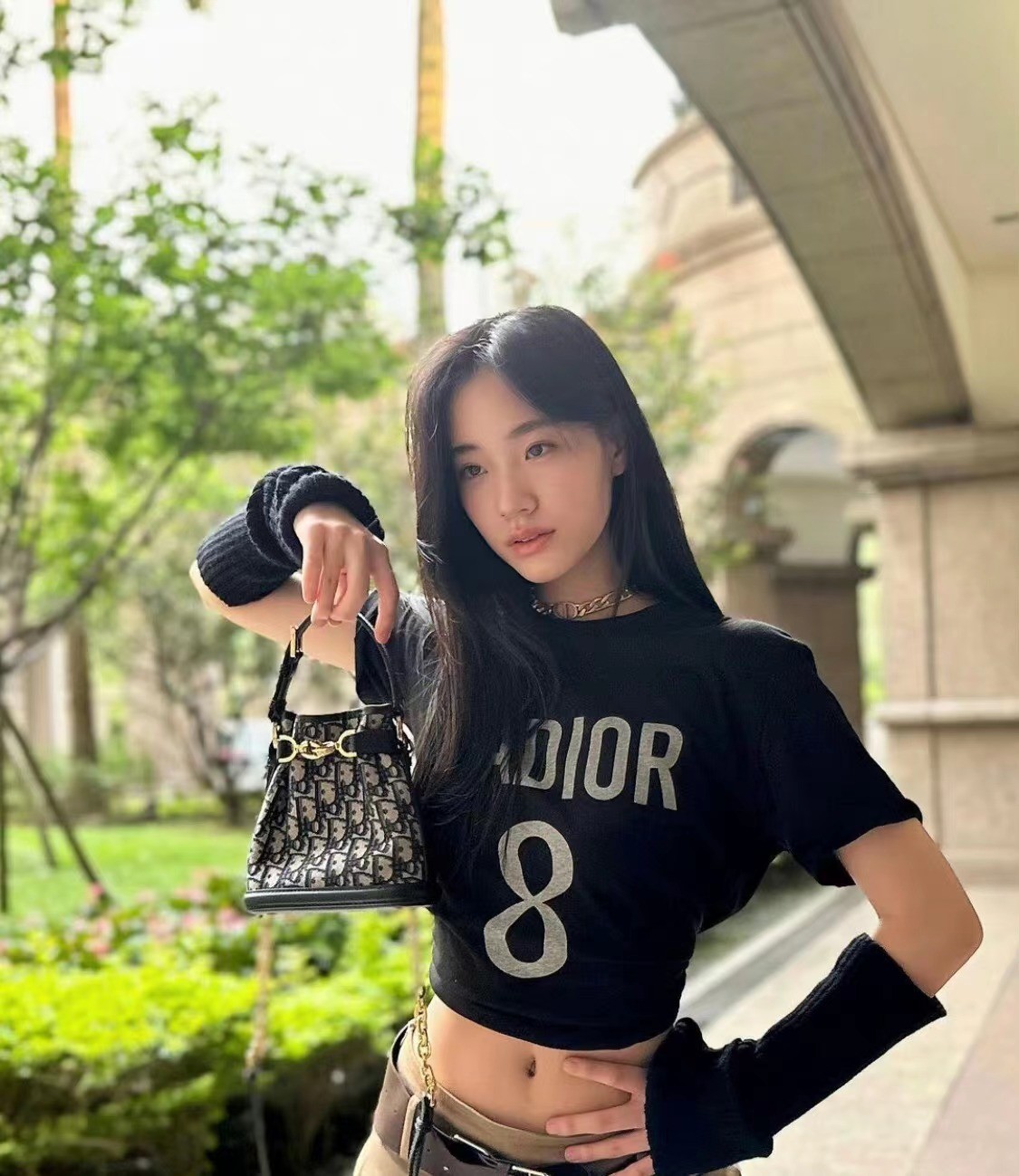 小S|小s15岁二女儿出席高中毕业晚宴！穿公主裙太惊艳，彻底美成林志玲