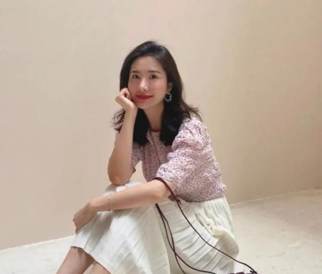 35岁张大奕嫁富二代,蒋凡再次成合伙人,输了的只有原配董花花