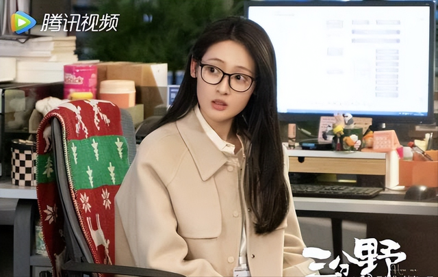 三分野|《三分野》刘玮婷好反差！荧幕上是乖乖女，私下原来是纯欲风