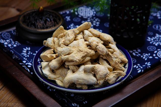 高血脂|“小处方”药精而力专，3味药材，降脂减重，主治高血脂、肥胖！