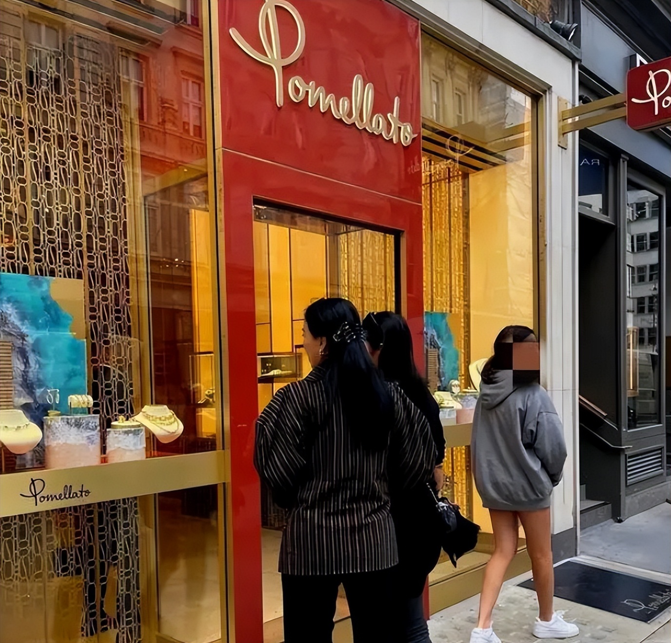 11月7日那英定居英国的真相来了