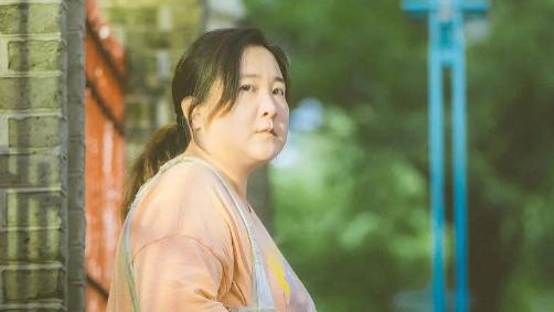 贾玲的暴瘦有多少水分？带着疑惑看完电影，我找到答案了