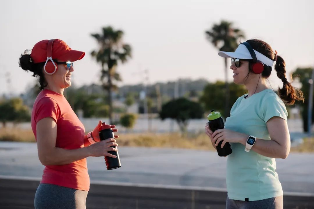 为什么专家建议一周跑3-4天,而跑者一天不跑就难受呢?