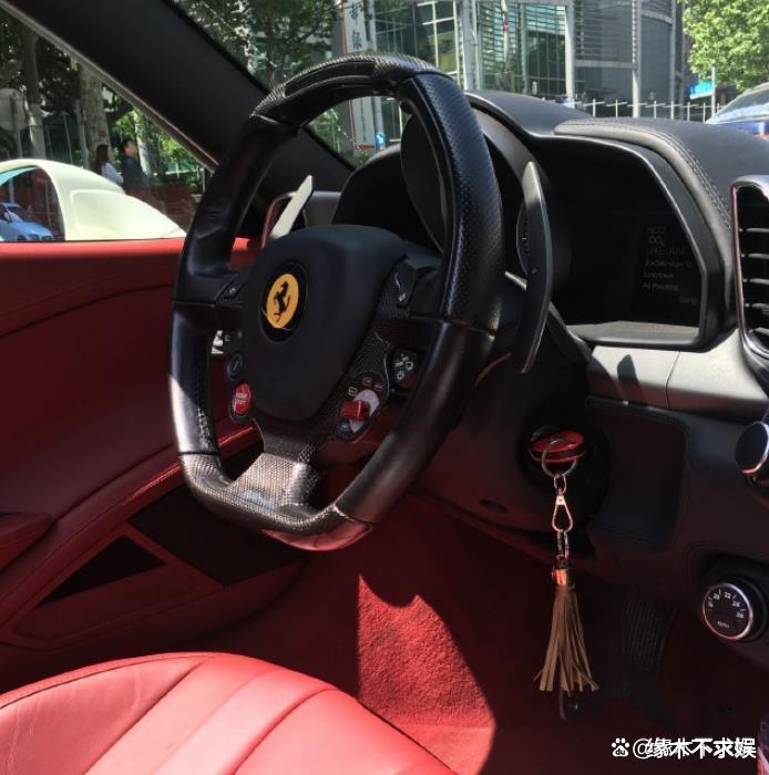 罗中旭出轨风波升级!又一受害女子发声控诉,还曝光其床照!