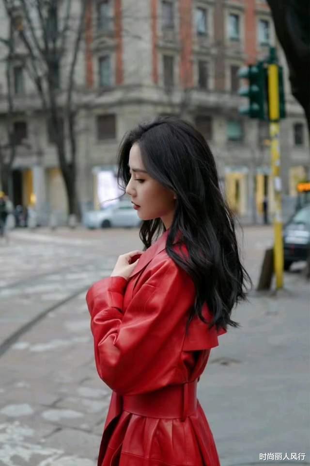 刘诗诗|刘诗诗抗住外媒高清镜头!睫毛掉脸上都超美,穿中国红用美貌争光
