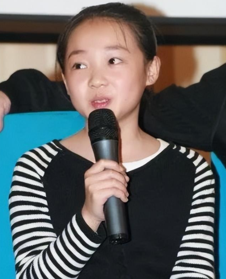 小花齐如意:7岁出道,12岁爆红,当红时出国留学,如今无戏可拍