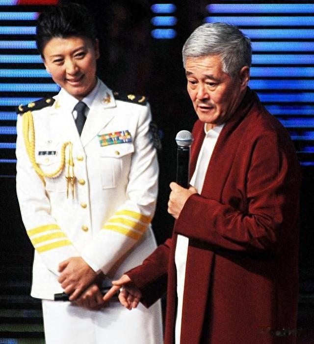 赵本山: 我拯救了一个恶毒女人的演艺生涯，她却恩将仇报踩我上位