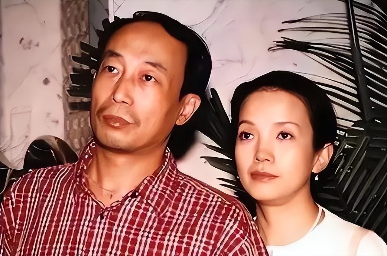 李敏镐|66岁老戏骨孙海英美国捡垃圾！身材佝偻动作熟练，一天收获130元