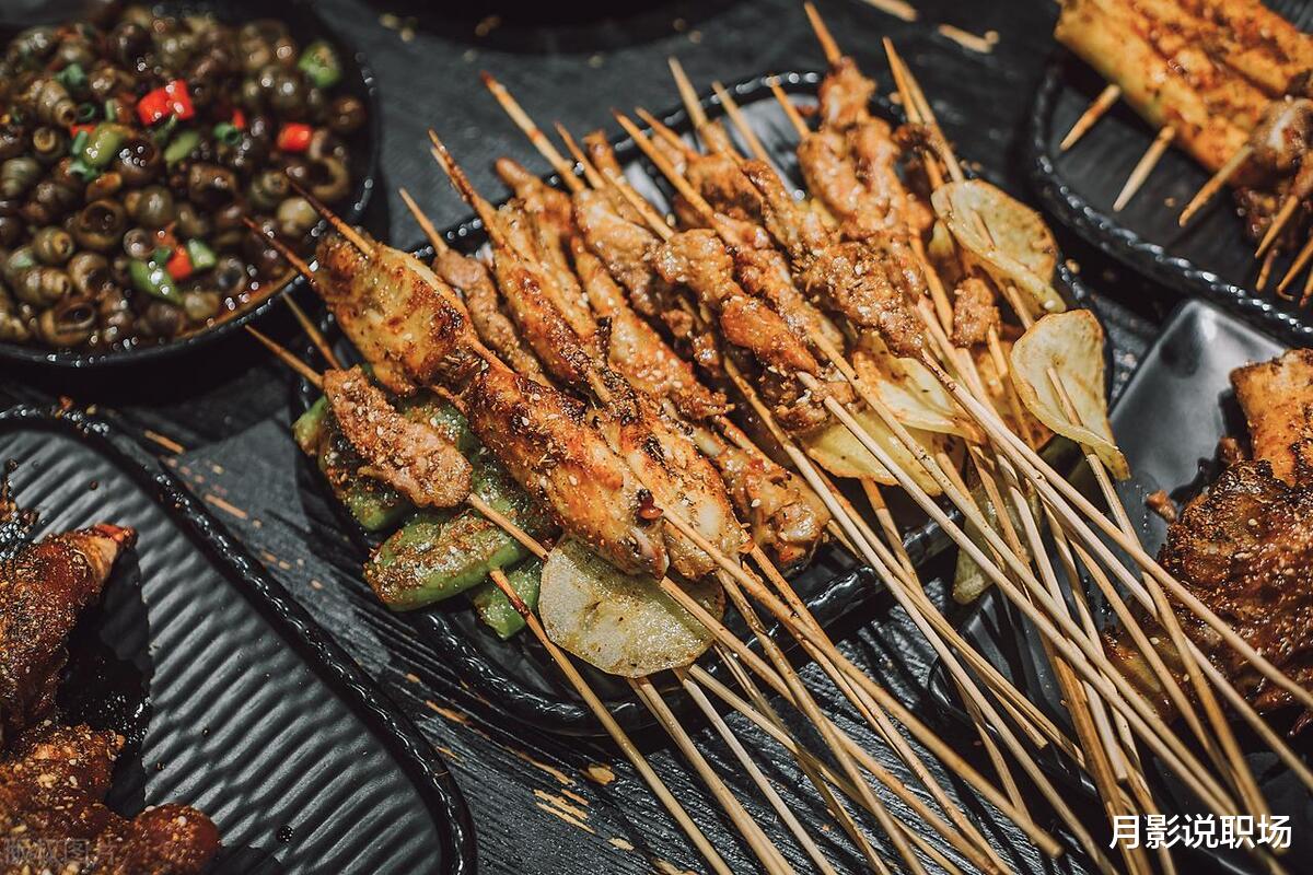 这3个行业,看不起但真的很赚钱!不要再为找工作发愁了!