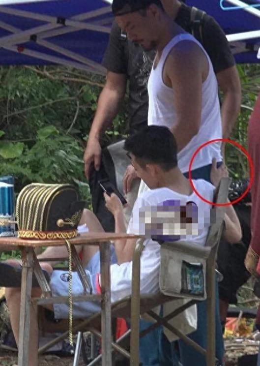 事实证明，北京少爷张一山，已经走上了一条不归路！