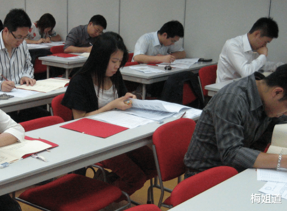 普通家庭学生不再是陪跑,严肃国企招聘环境,“世袭制”或将落幕