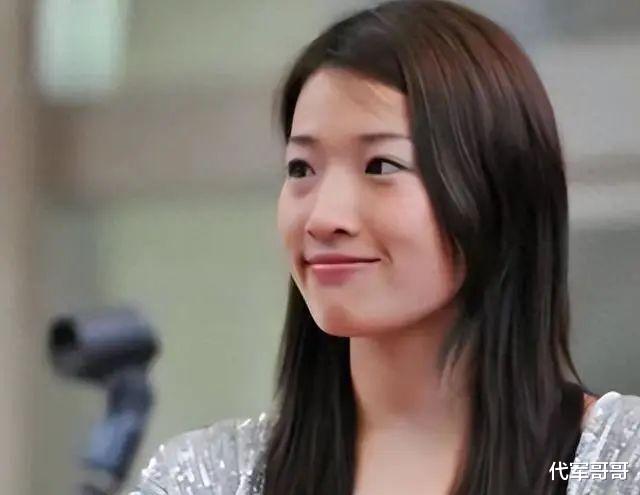 奥运冠军罗雪娟:23岁因伤退役,嫁给大10岁富商,如今39岁美如少女