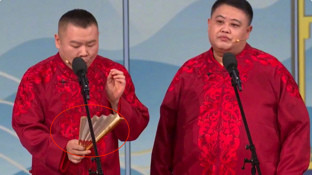 4年春晚接连失误，除了笑场就是嘴瓢，岳云鹏为何还能成春晚宠儿