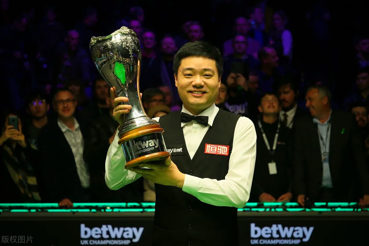 教师|斯诺克：目前26名职业球员中有10人涉案，是哪方面出现了问题？