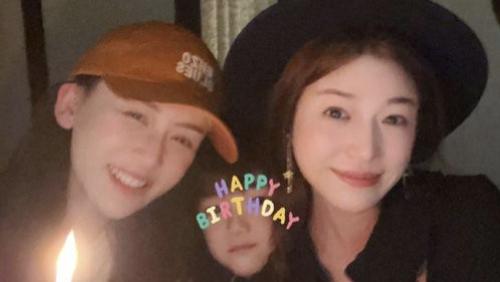 陈妍希|凡尔赛？陈妍希带儿子和陈乔恩聚会，小星星称不想太帅想要普通点