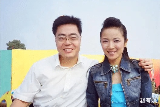 央视主持人管彤：这辈子最正确的决定，就是42岁还为普通丈夫生子