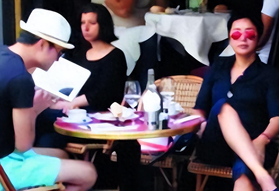 “包养门”事件再升级！56岁的蒋雯丽，不再被世界宽容