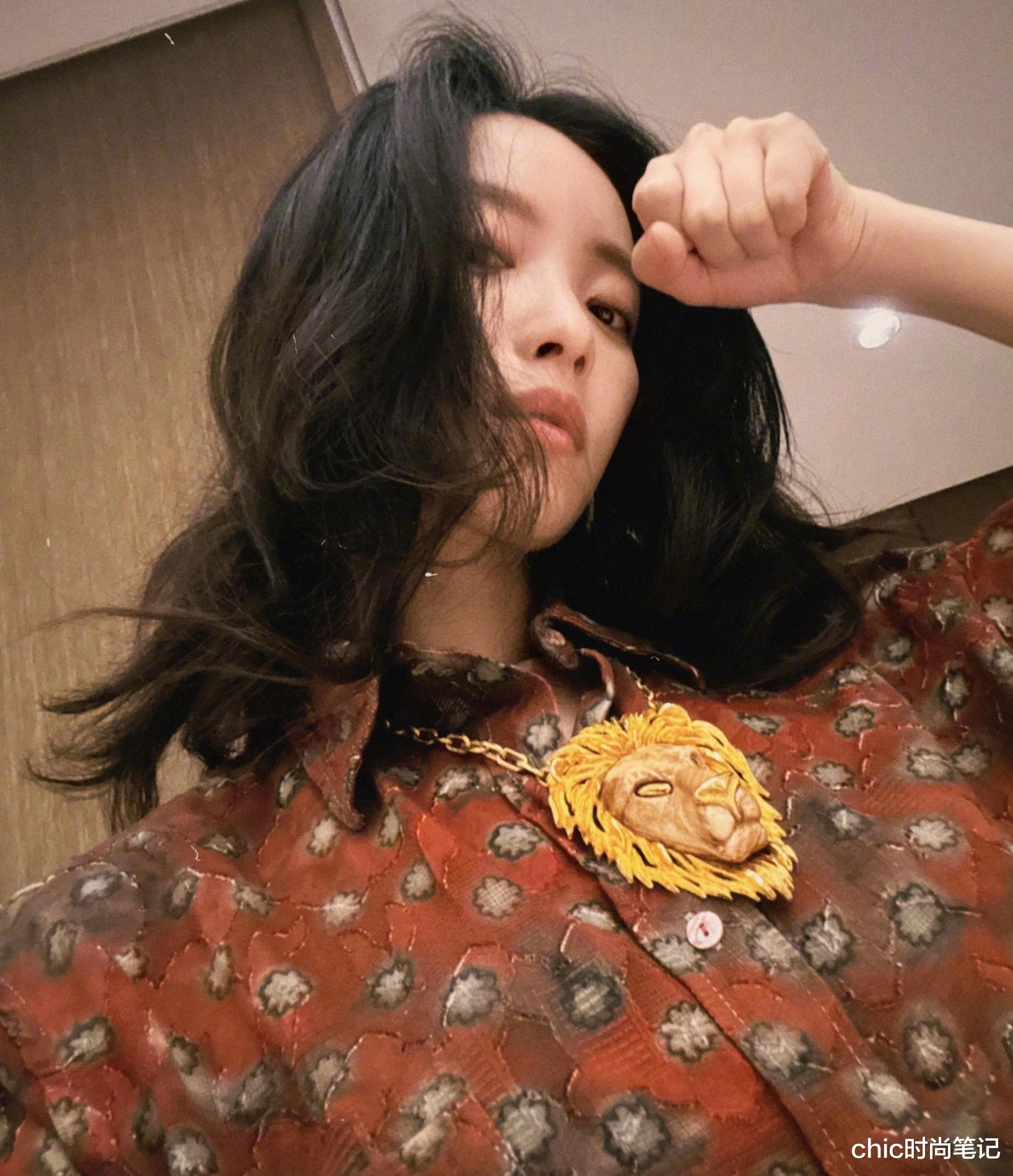 《消失的她》票房破三十亿,倪妮私服的超赞配饰,泰裤辣