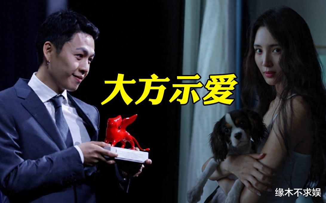 30岁王紫璇官宣恋情后露面,小腹隆起穿拖鞋,和富豪恋情再添佐证