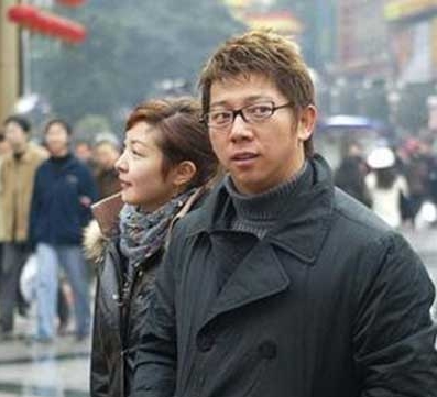 胡海泉|偷税被罚,壁咚嫩妹,隐婚疑超生,胡海泉为何总能独善其身?