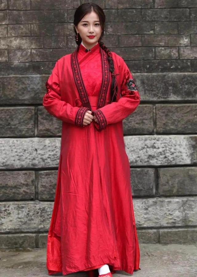 虞书欣 虞书欣够自信，图不P就放出来，网友：治好了我的“容貌焦虑”！