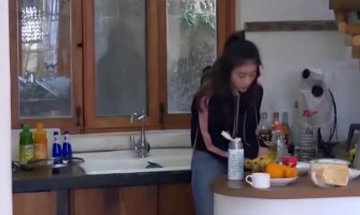 娱乐圈的“巨婴”明星:不会煮鸡蛋,冷水煮饺子,洗手液洗米?