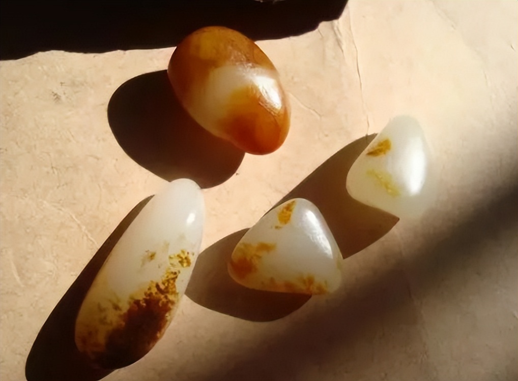 和田玉是什么?什么样的和田玉最好?