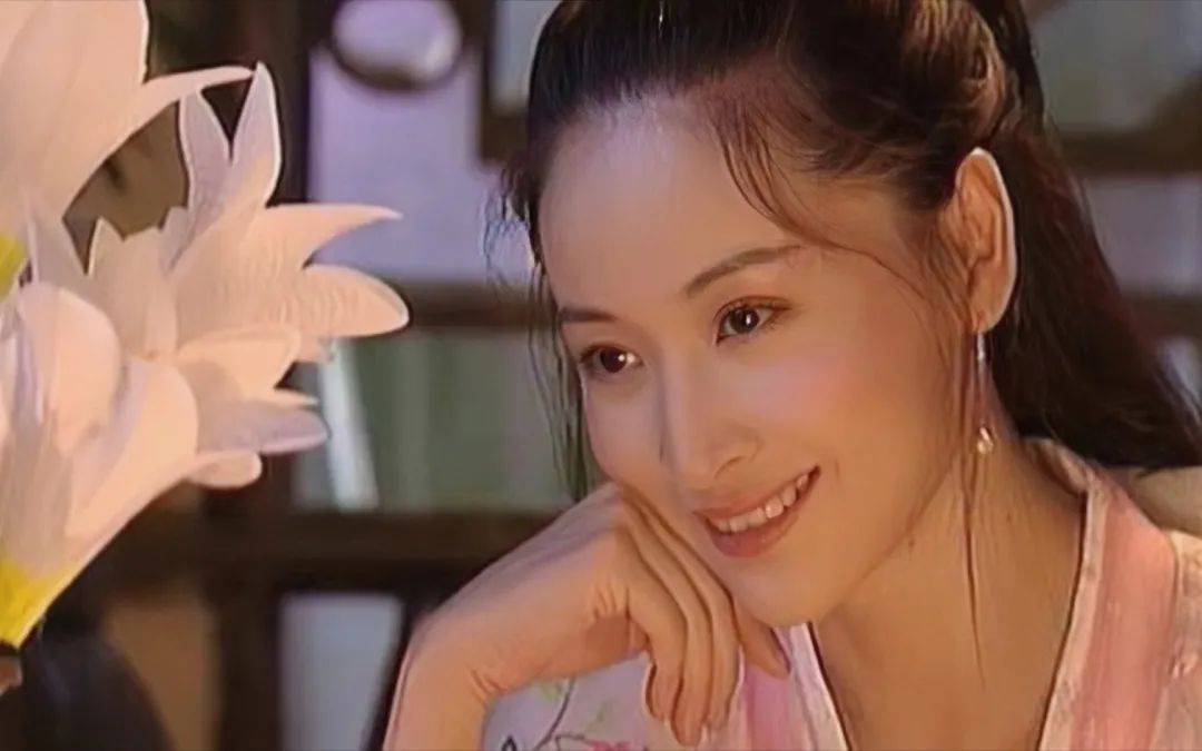 张艺谋深爱,马景涛为她殉情,从女神到香港第一情妇的惊人转变!