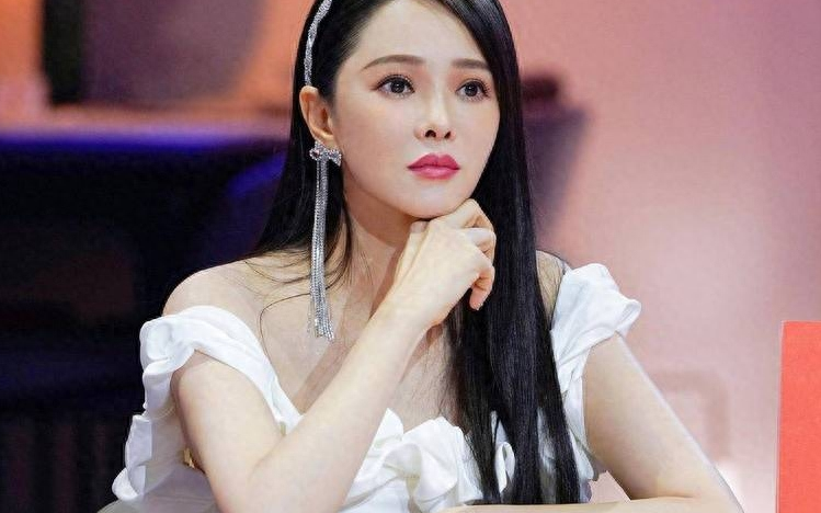 于文红向伊能静道歉,会以小米粒身份捐款101万,伊能静做出回应