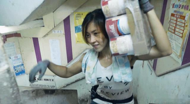 她号称香港最美搬运工，4年前参加节目被富二代抱走，如今怎样？