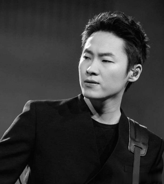 孟子义|《中国好声音》张恒远早逝，张碧晨吴莫愁可惜了，周深落选却最红