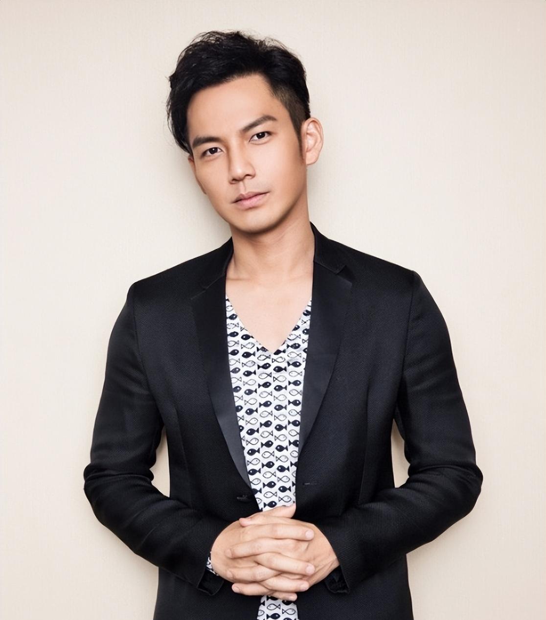 从一线顶流到无人问津,钟汉良为啥不火了呢?