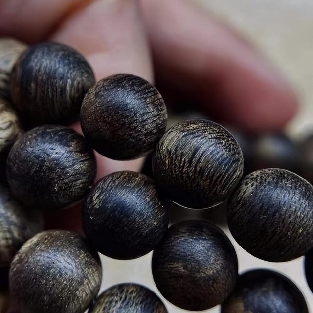 文玩|文玩圈7大贵,价格高,却不值得购买,你知道几种?