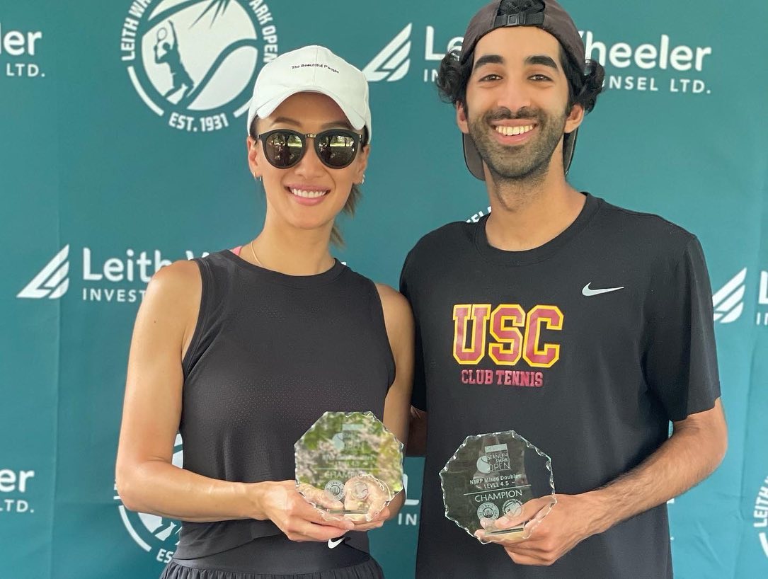 谢婷婷|疑谢婷婷成功转行，官宣勇夺网球赛女双冠军，产女后已息影4年