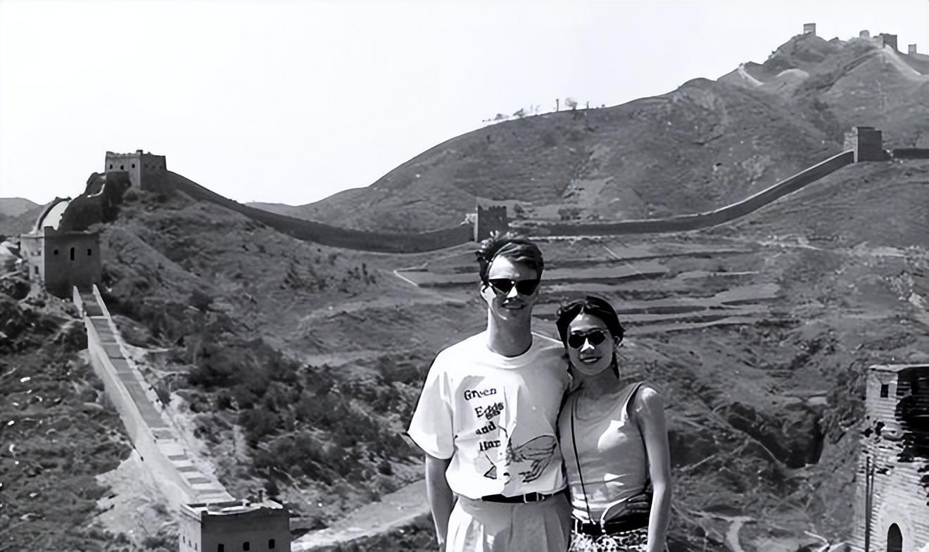 被冯巩一句话点醒了,离开中国后,相声演员大山,如今怎么样了