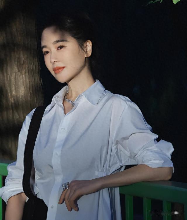 曾迷倒王志文，与陈道明传过绯闻，如今46岁的她归来“杀疯了”