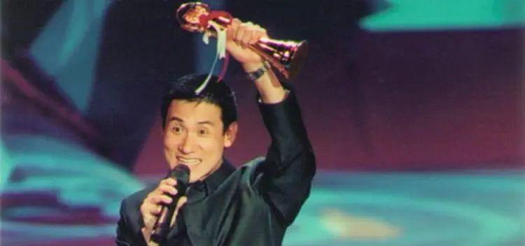 张学友|“歌神”张学友:拒绝上亿出场费当评委,怕担不起这个责任。