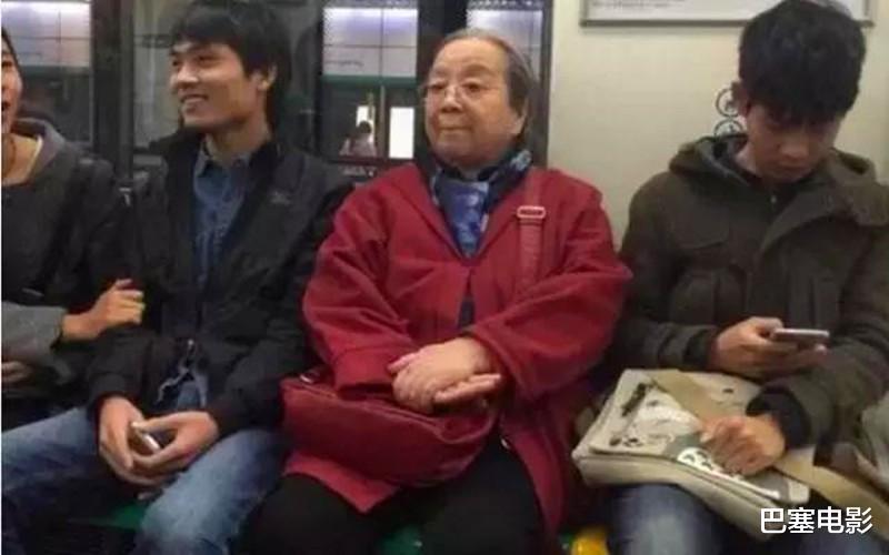 还珠格格|晴儿王艳口碑翻车，柳青柳红认不出，《还珠格格》配角变化好大