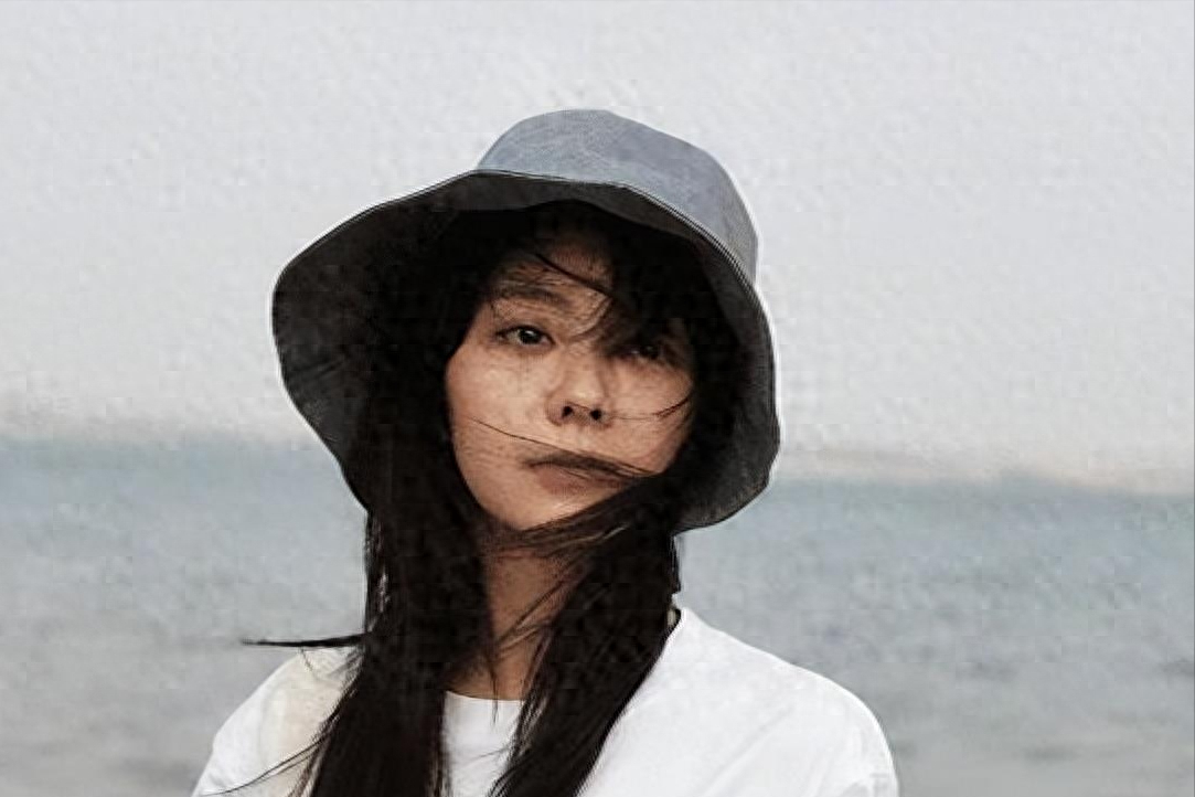 知名演员谭松韵泪崩！你只是没了妈妈，可我儿子要在监狱里过春节