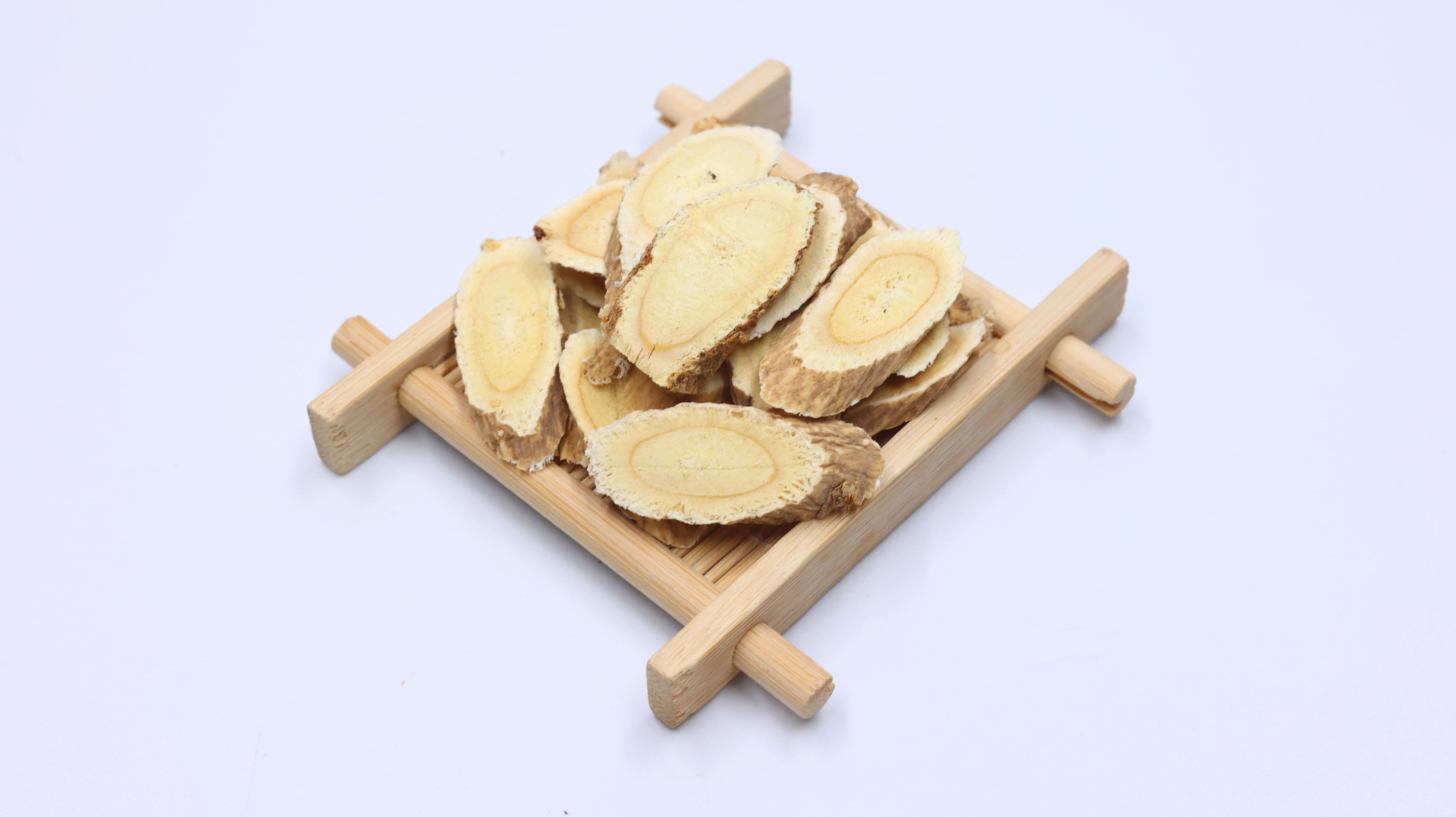 黄芪与这味中药泡水喝，专治心虚所致的失眠、多梦、健忘，管用