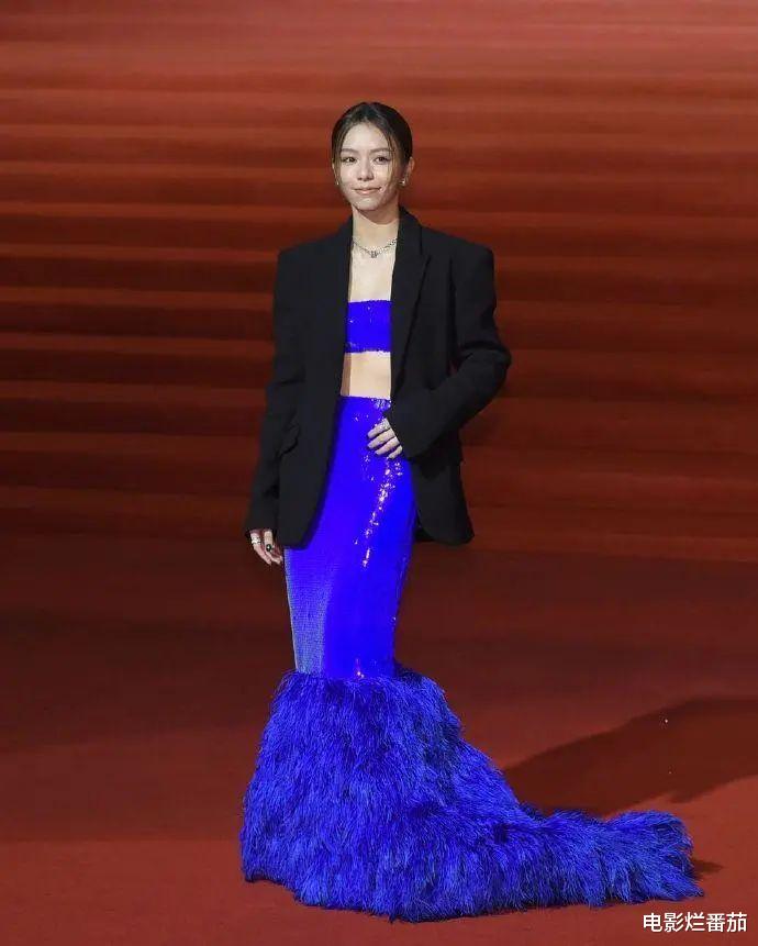 这一夜,林青霞驾临排面大,林志玲日里日气,桂纶镁陈意涵双翻车