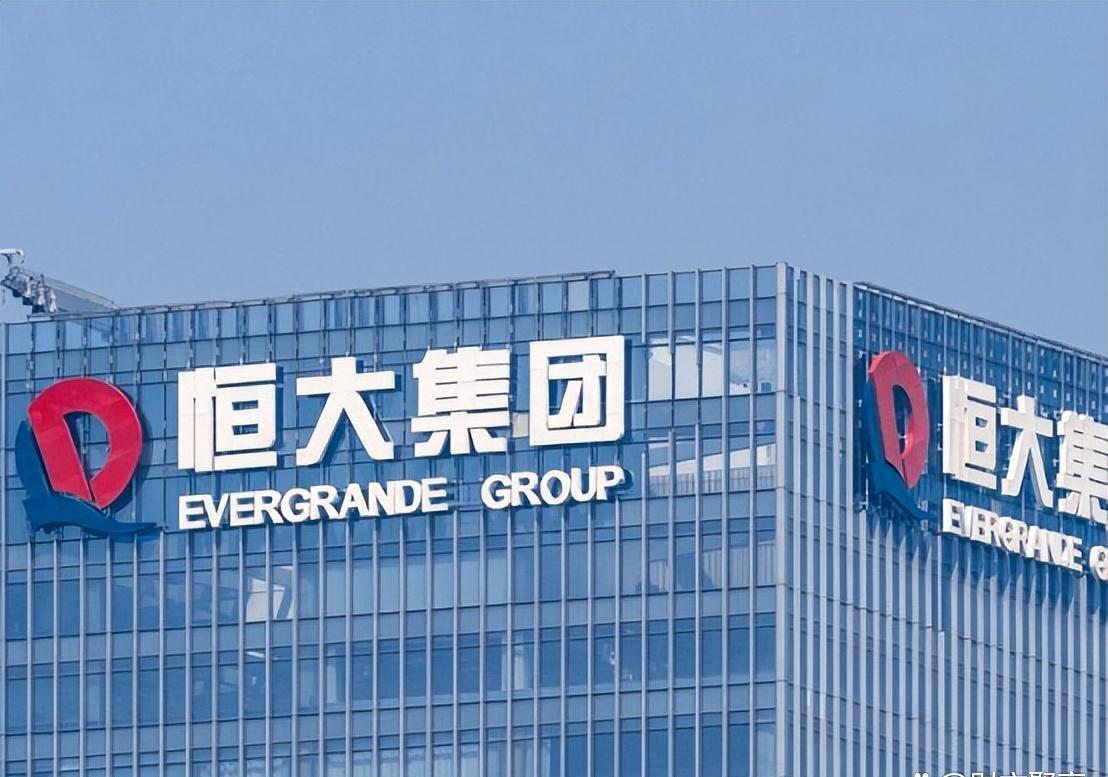 许家印|恒大歌舞团散伙，几十位上过春晚妙龄女下岗，曾被许家印视为门面