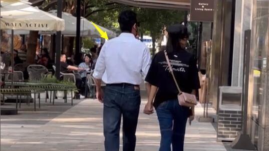 陆毅鲍蕾逛街被偶遇！47岁鲍蕾背3万包逛百元店，拮据生活疑曝光！