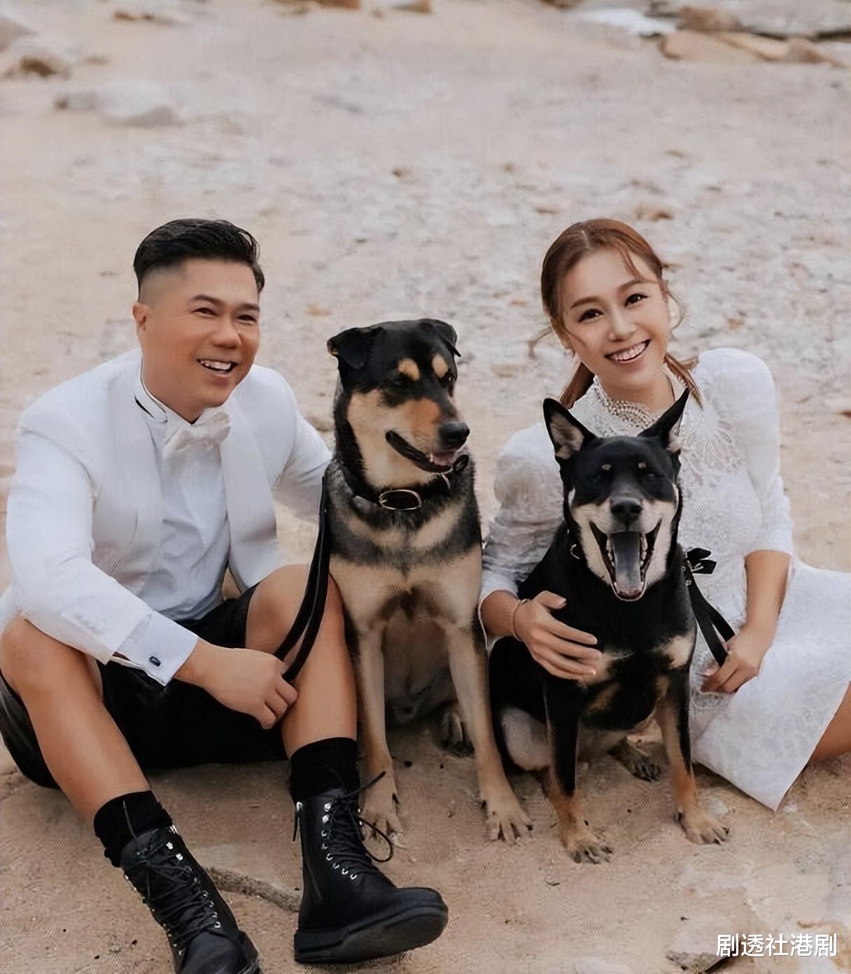 首次剖白心声!前港姐新婚后携老公亮相,或由演员转型做歌手