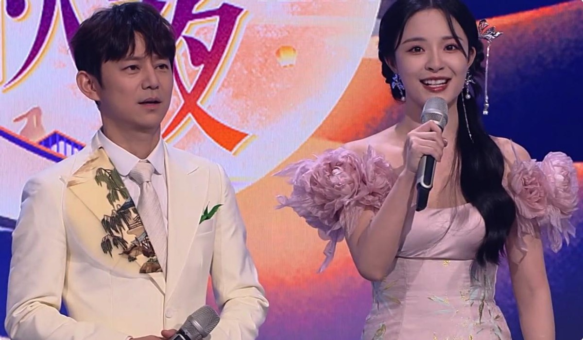 湖南台主持大洗牌：一哥地位不动摇，新人被力捧，三小花格局已定