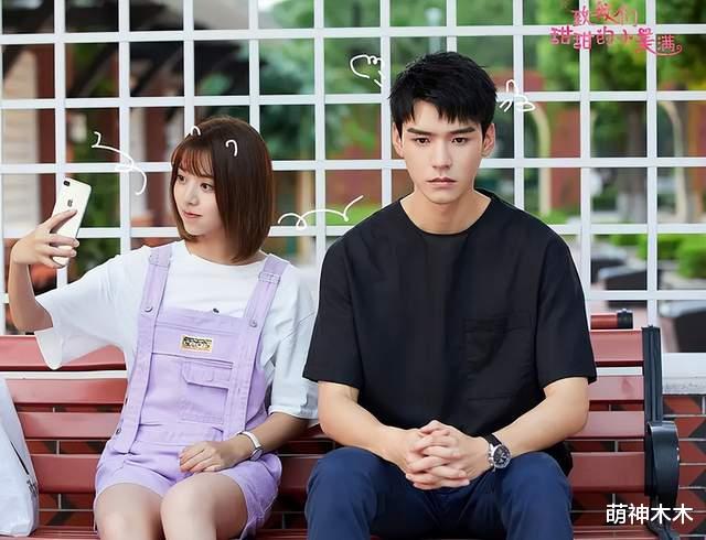 龚俊|龚俊抵达韩国人气爆棚,机场拥堵粉丝尖叫,多部剧曾在韩热播