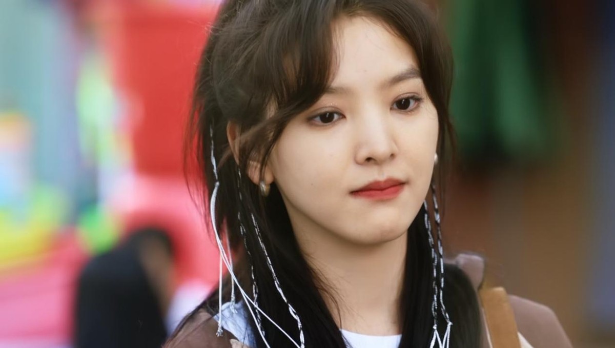 好家伙！才播2集就收视第一，观众好评如潮，这把央视又稳赢