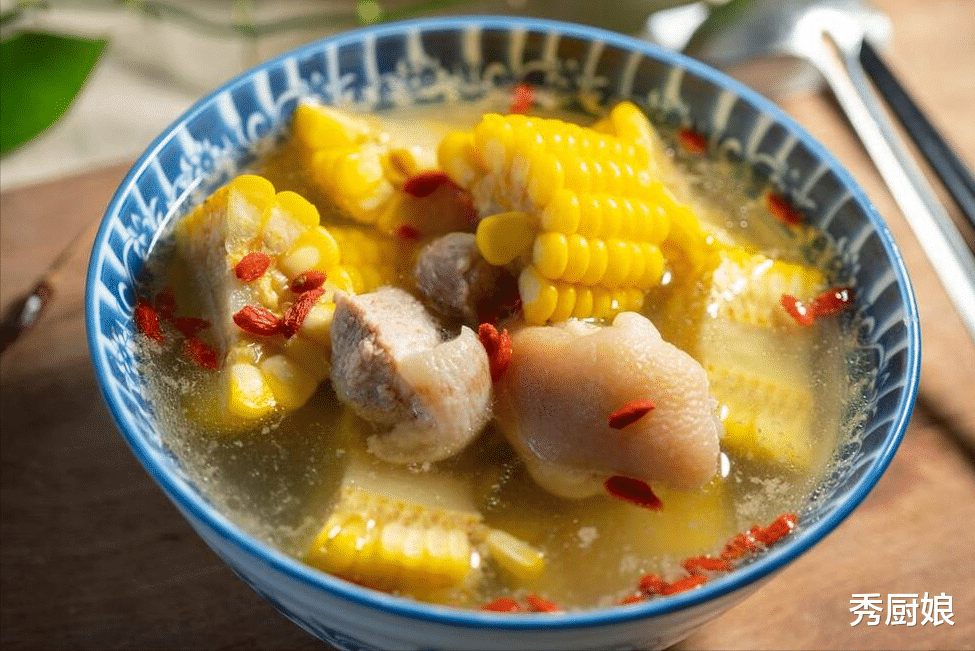 玉米|保存玉米，直接冷凍還是煮熟再凍？區(qū)別很大，用對(duì)方法一年也鮮甜