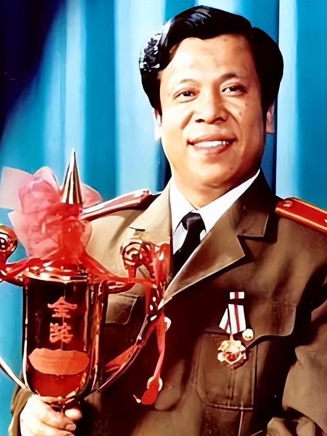 赵本山|演员句号：再婚娶小11岁丫蛋，岳父母丧子后，我就是你们的亲儿子